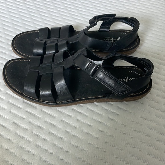 CLARKS COLLECTION BLACK LEATHER - Picture 3 of 9